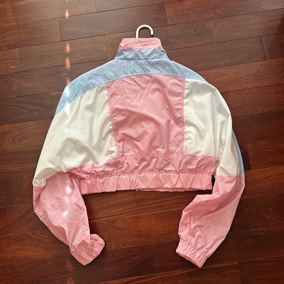 FIG & VIPER Crop Top Windbreaker - Picture 3 of 4